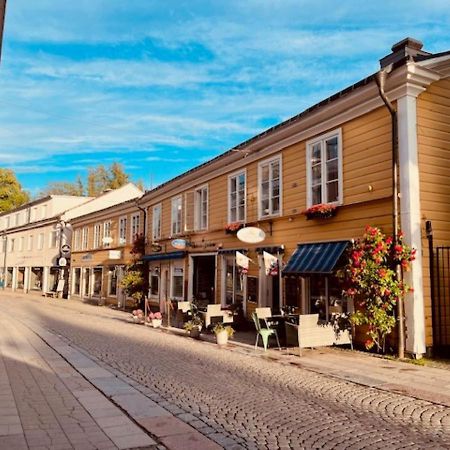 Central Laegenhet Norrtälje Exterior foto